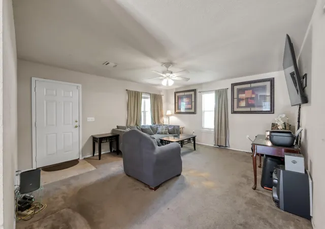 5th image of 805 Webb St, Conroe, TX 77301 | MLS# 23793924