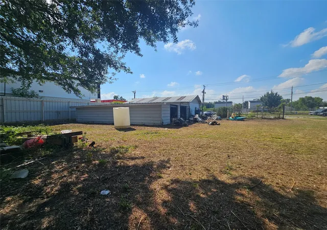 Photo 3 of Land for sale at 5009 Tidwell Rd, Houston, TX 77016 | MLS# 85500330 | Listing updated on 2025-09-15