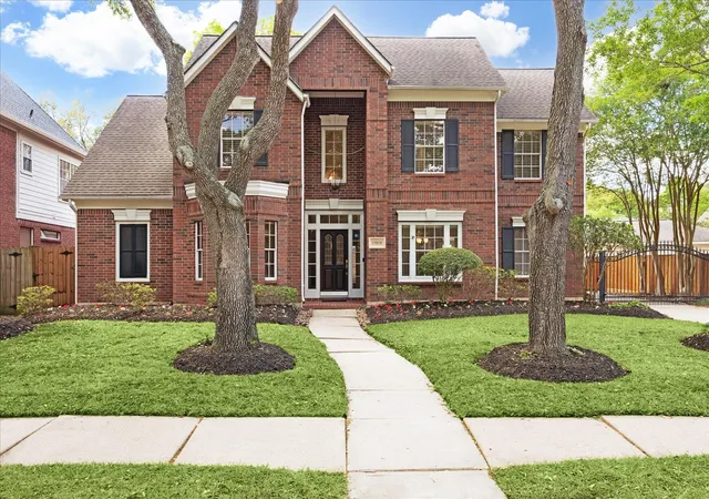 1st image of 11818 Orchard Mountain Dr, Houston, TX 77059 | MLS# 72084870