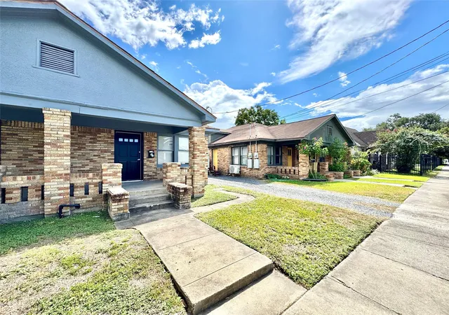 22nd image of 7 & 9 Hunt St, Houston, TX 77003 | MLS# 23429727