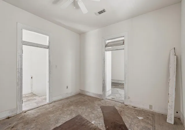 Photo 2 of Single family home for sale at 1109 29th Street, Galveston, TX 77550 | MLS# 92795551 | Listing updated on 2026-06-12