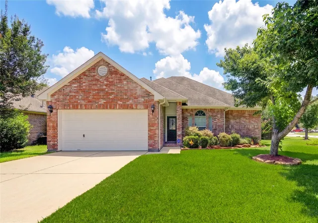 1st image of 9227 Hidden Lake E, Magnolia, TX 77354 | MLS# 53610528