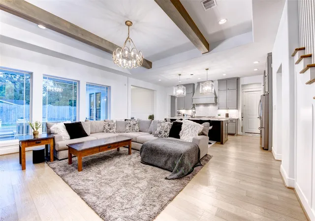 4th image of 6517 Remlap St, Houston, TX 77055 | MLS# 35389069
