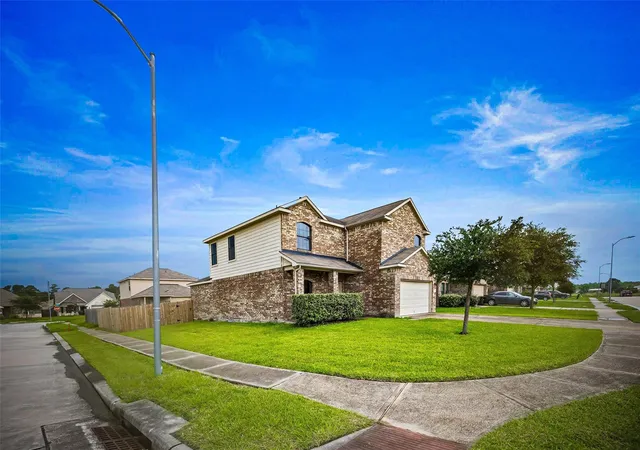 Photo 1 of Single family home for sale at 9203 Sasson Blvd, Houston, TX 77044 | MLS# 56696984 | Listing updated on 2026-09-01