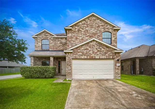 Photo 2 of Single family home for sale at 9203 Sasson Blvd, Houston, TX 77044 | MLS# 56696984 | Listing updated on 2026-09-01