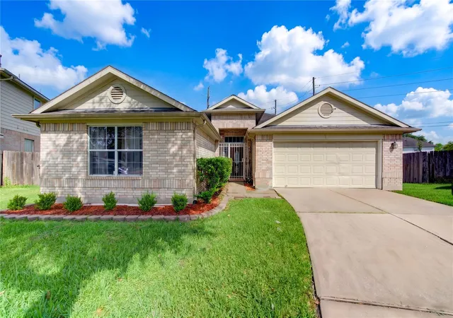 Homes for sale in Stafford, TX | 702 Hollyhock Dr, Stafford, TX 77477 | MLS# 30847666