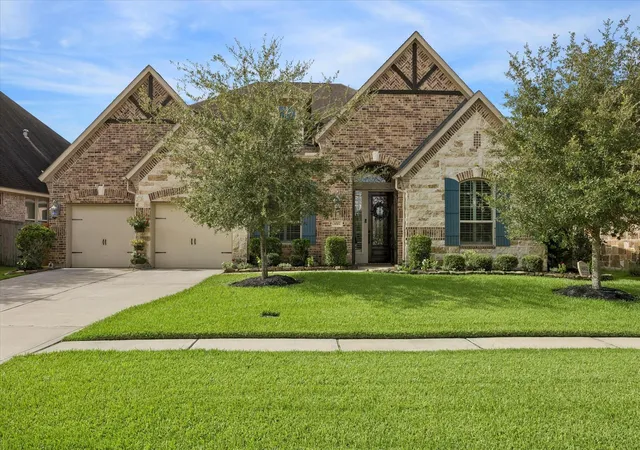 3rd image of 3002 Joshua Tree Ln, Manvel, TX 77578 | MLS# 63254053
