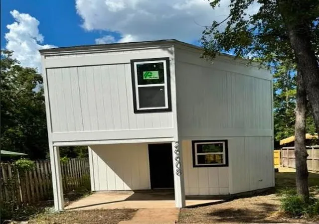 Photo 3 of Single family home for sale at 26608 Quail Ct, Huntsville, TX 77320 | MLS# 47568115 | Listing updated on 2026-09-02