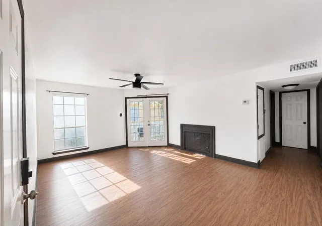 Condo for sale at 10211 Sugar Branch Dr #414, Houston, TX 77036 | MLS# 11432961