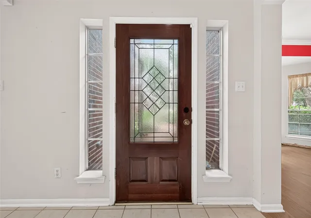 Photo 3 of Sale Pending at 1610 Marden Ln, Sugar Land, TX 77478 | MLS# 21771089 | Listing updated on 2026-09-21
