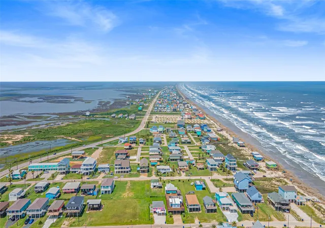 Homes for sale in Surfside Beach, TX | 231 Coral Ct, Surfside Beach, TX 77541 | MLS# 72420679