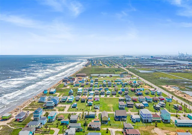 Homes for sale in Surfside Beach, TX | 231 Coral Ct, Surfside Beach, TX 77541 | MLS# 72420679