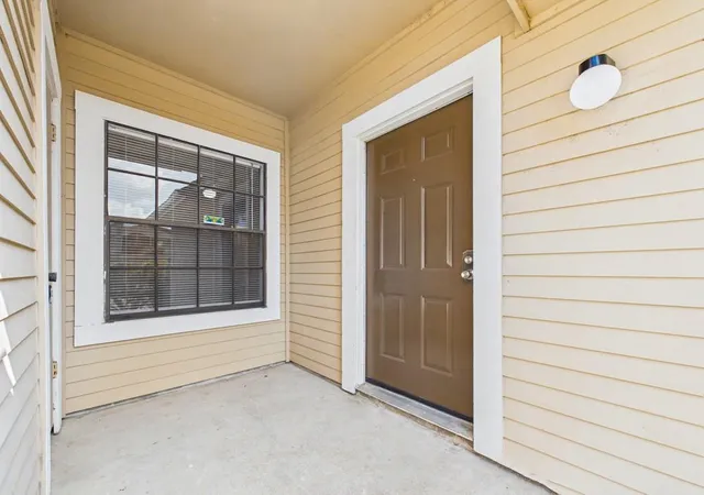 Photo 3 of Sale Pending at 2300 Old Spanish Trl #1117, Houston, TX 77054 | MLS# 92829229 | Listing updated on 2026-09-18