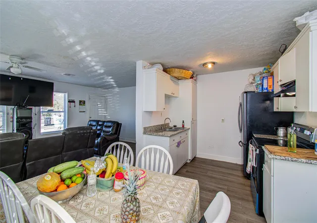 3rd image of 8134 Richland Dr, Houston, TX 77028