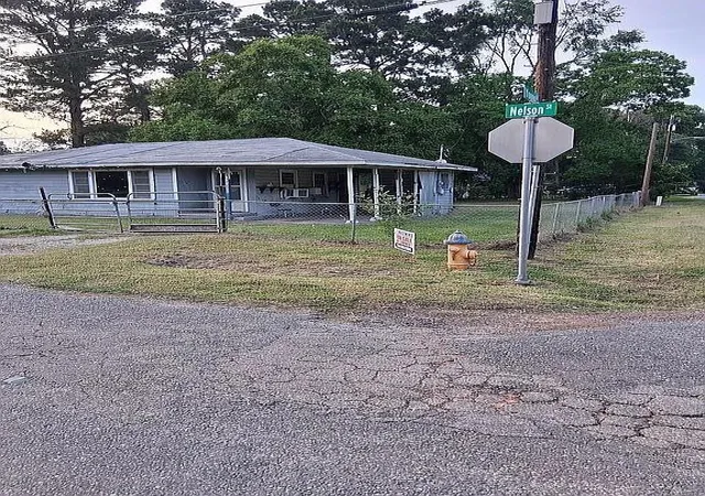 Homes for sale in Jasper, TX | 390 Nelson St, Jasper, TX 75951 | MLS# 98614621