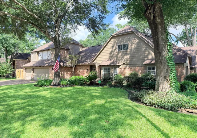 Photo 3 of Single family home for sale at 16003 Algrave Ln, Spring, TX 77379 | MLS# 34900394 | Listing updated on 2026-09-17