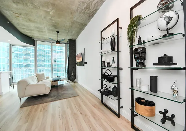1st image of 5925 Almeda Rd #11616, Houston, TX 77004 | MLS# 75017665