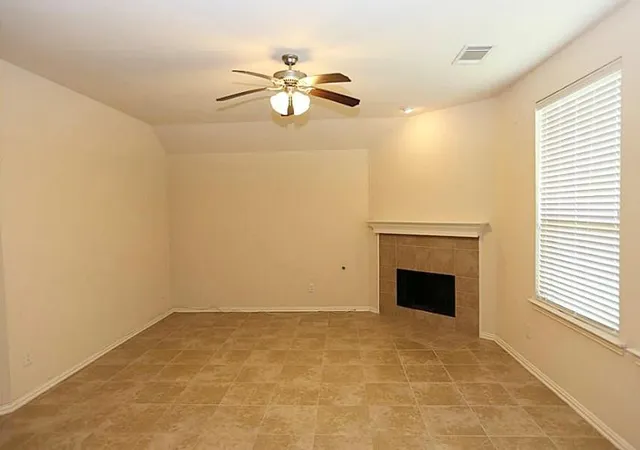 Photo 3 of Single family home for sale at 8139 Silent Deep Dr, Rosenberg, TX 77469 | MLS# 950565 | Listing updated on 2026-08-18