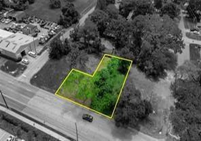 1st image of 303 Austin St, Richmond, TX 77469 | MLS# 59210613