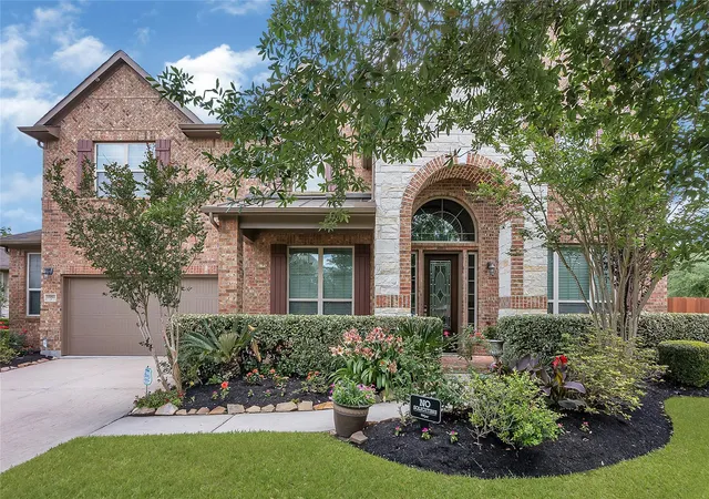Photo 1 of Single family home for sale at 15811 Coffee Crk Ct, Houston, TX 77044 | MLS# 84484091 | Listing updated on 2026-08-21