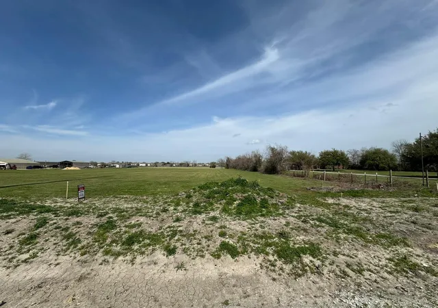 Photo 3 of Land for sale at 0 E Wallisville Rd, Baytown, TX 77521 | MLS# 25078654 | Listing updated on 2026-07-31