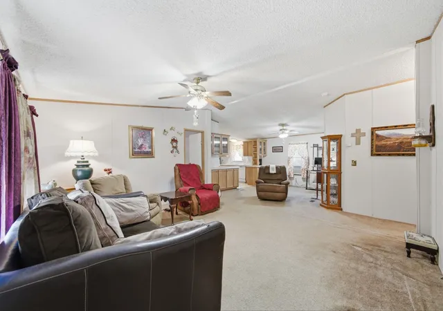 4th image of 3053 County Road 855, Alvin, TX 77511 | MLS# 66739756