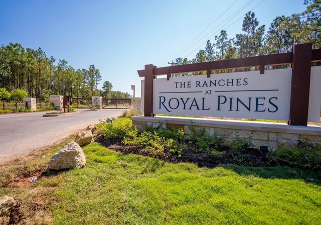 Photo 1 of Land for sale at 00 Leopold St, Huntsville, TX 77340 | MLS# 73405763 | Listing updated on 2026-06-26