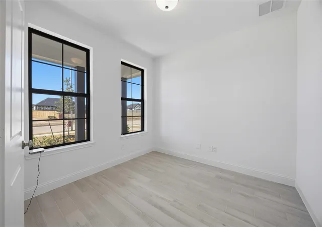 4th image of 1614 Forest Mist Dr, Missouri City, TX 77459 | MLS# 97732399