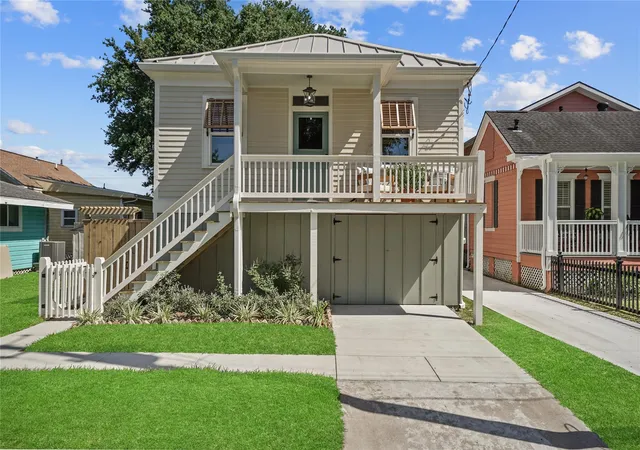 Photo 1 of Single family home for sale at 3705 Ave K, Galveston, TX 77550 | MLS# 19352045 | Listing updated on 2026-08-27