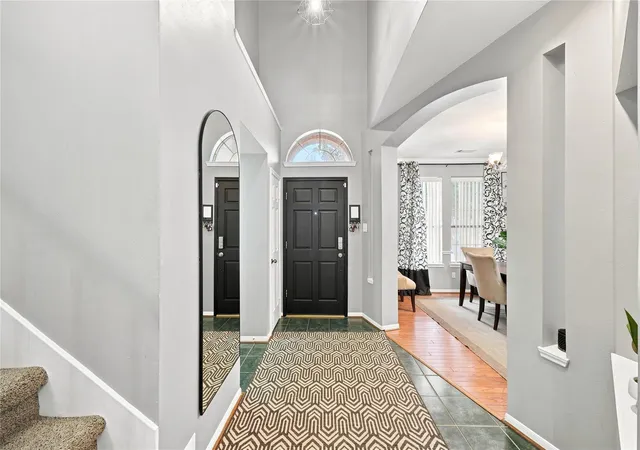Photo 4 of Single family home for sale at 10827 Oak Acres Dr, Houston, TX 77065 | MLS# 15410374 | Listing updated on 2026-09-08