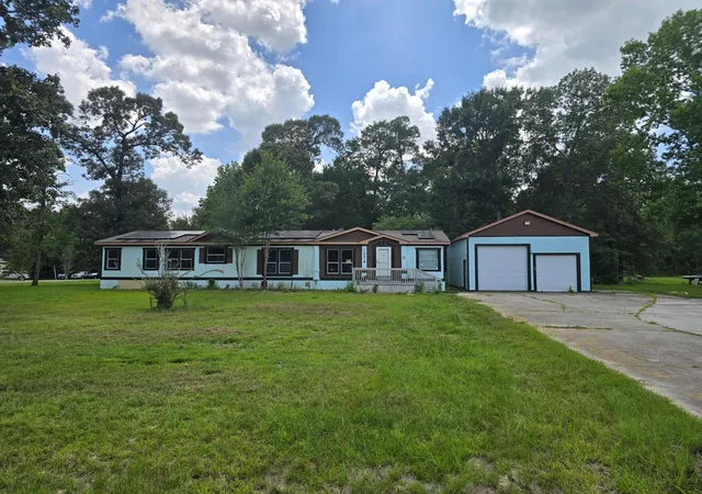 Photo 1 of Single family home for sale at 17718 Wooded Trl, Conroe, TX 77302 | MLS# 85276974 | Listing updated on 2026-08-28