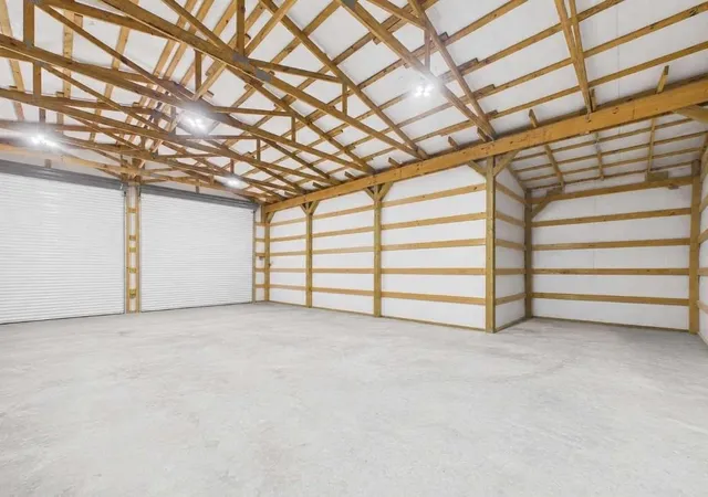 Photo 4 of Sale Pending at 31911 Redfish Trl, Richwood, TX 77515 | MLS# 82091718 | Listing updated on 2026-10-08