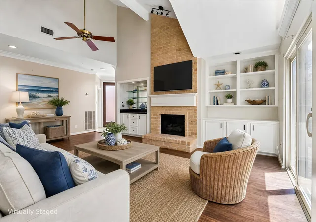 Photo 4 of Single family home for sale at 17231 Meadow Butte Dr, Houston, TX 77090 | MLS# 40810656 | Listing updated on 2026-09-22