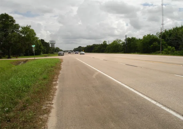 Photo 3 of Land for sale at 3207 W Parkwood Ave, Friendswood, TX 77546 | MLS# 30867756 | Listing updated on 2026-07-02