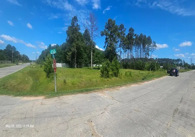 Photo 1 of Land for sale at Cr 5014 Cr 5023 Cor Of County Rd And, Cleveland, TX 77327 | MLS# 6470014 | Listing updated on 2026-08-25