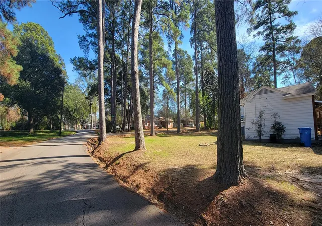 17th image of 304 Lee Ln, Lufkin, TX 75904 | MLS# 52016639