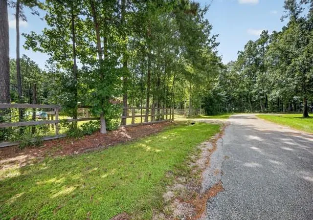 Photo 2 of Land for sale at 25676 Forest Ln, Cleveland, TX 77328 | MLS# 61924289 | Listing updated on 2026-08-20