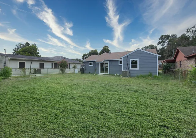 Homes for sale in Houston, TX | 3205 Stallings Dr, Houston, TX 77088 | MLS# 76103258