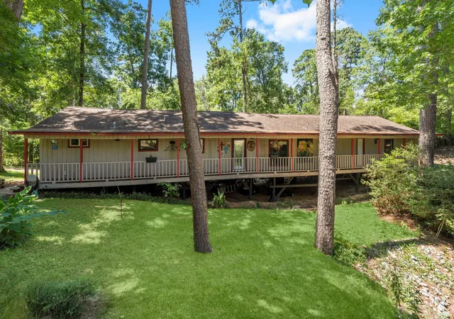 1st image of 114 Hillendale Dr, Livingston, TX 77351 | MLS# 55987015