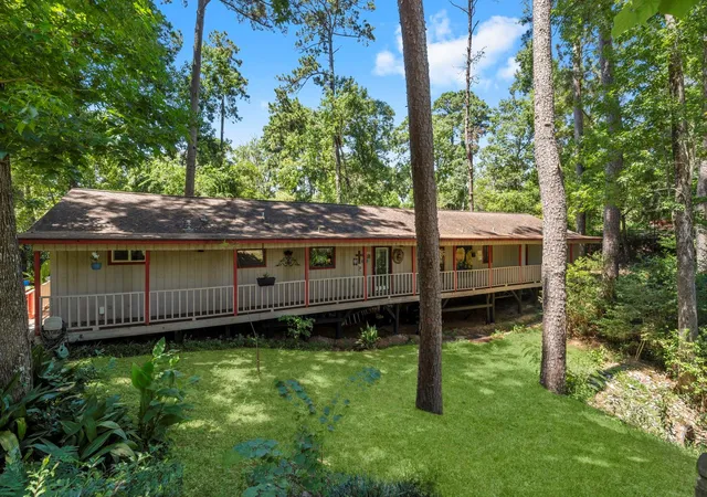 2nd image of 114 Hillendale Dr, Livingston, TX 77351 | MLS# 55987015