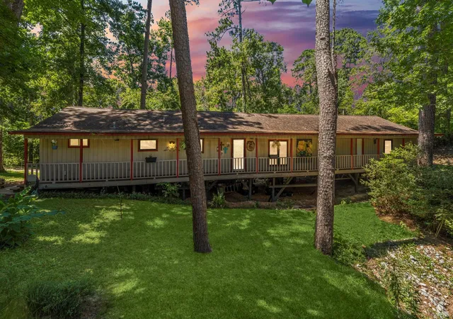 5th image of 114 Hillendale Dr, Livingston, TX 77351 | MLS# 55987015
