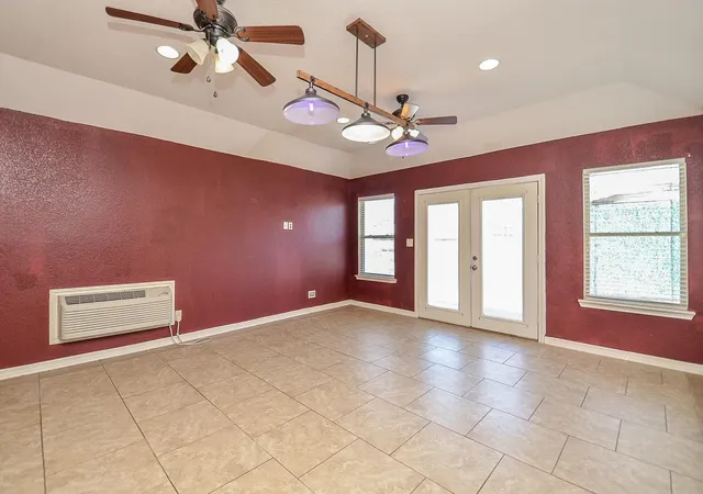 Photo 3 of Single family home for sale at 5411 Rio Dr, Baytown, TX 77521 | MLS# 53335509 | Listing updated on 2026-07-25