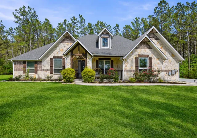 2nd image of 15516 Forest Grove Dr, Willis, TX 77378 | MLS# 79923140