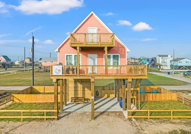 1st image of 106 Pelican Pl, Freeport, TX 77541 | MLS# 5486520