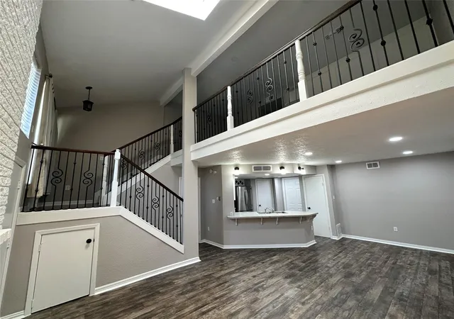 Photo 1 of Townhouse for sale at 54 Evanston St #5, Houston, TX 77015 | MLS# 10628954 | Listing updated on 2026-08-28