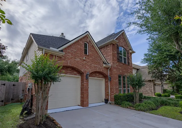 2nd image of 222 Trillium Dr, Sugar Land, TX 77479 | MLS# 11480598