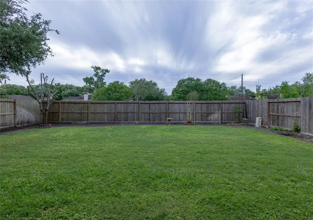 50th image of 222 Trillium Dr, Sugar Land, TX 77479 | MLS# 11480598