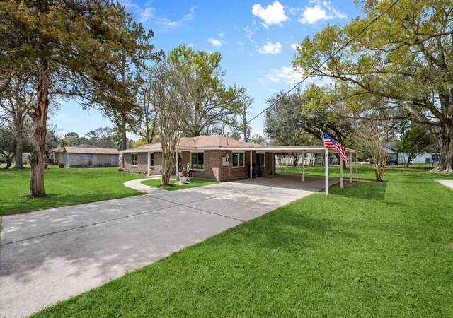 4th image of 16746 Main St, Splendora, TX 77372 | MLS# 89282709