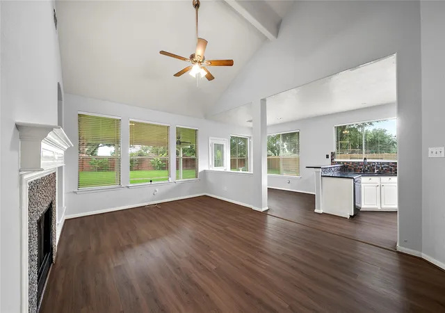 4th image of 1123 Woodley Bend Blvd, Sugar Land, TX 77479 | MLS# 41635752