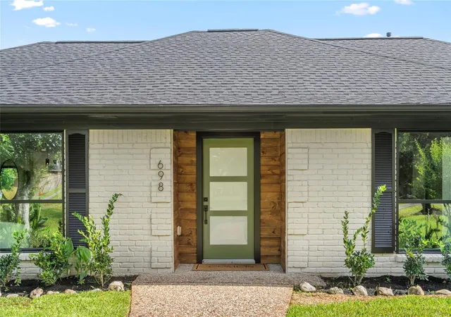 Homes for sale in League City, TX | 698 Orange Grove St, League City, TX 77573 | MLS# 4965681